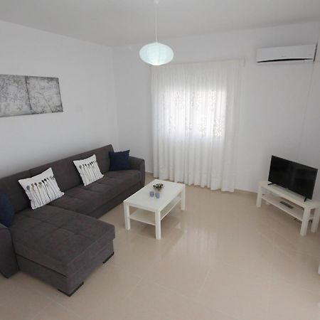 Nefeli Apartments Саранда Екстер'єр фото