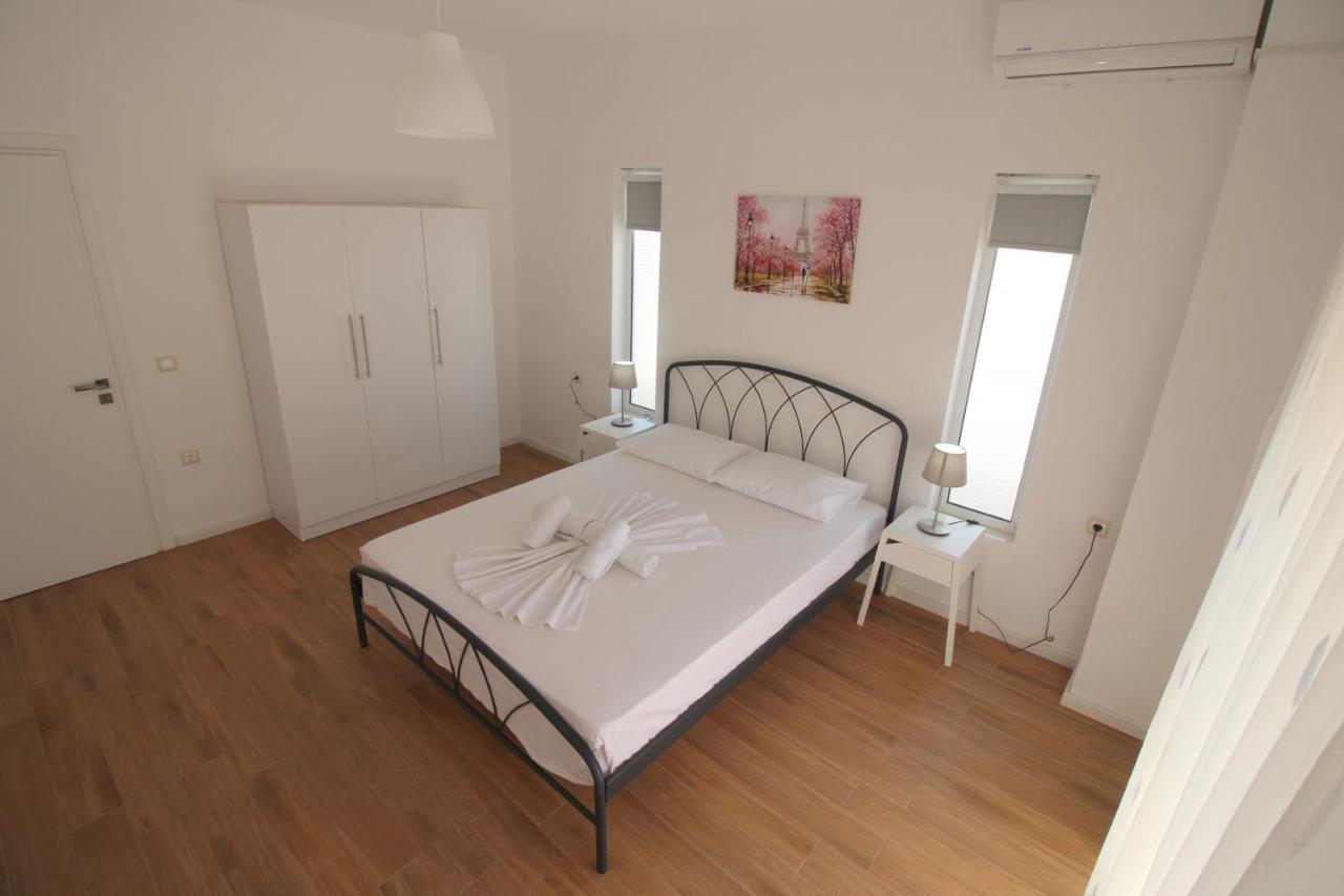 Nefeli Apartments Саранда Екстер'єр фото