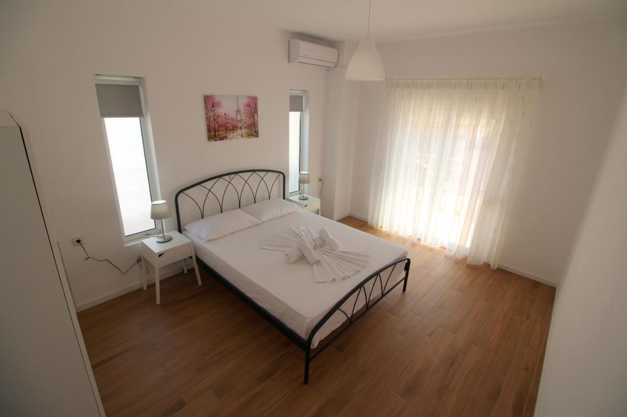 Nefeli Apartments Саранда Екстер'єр фото