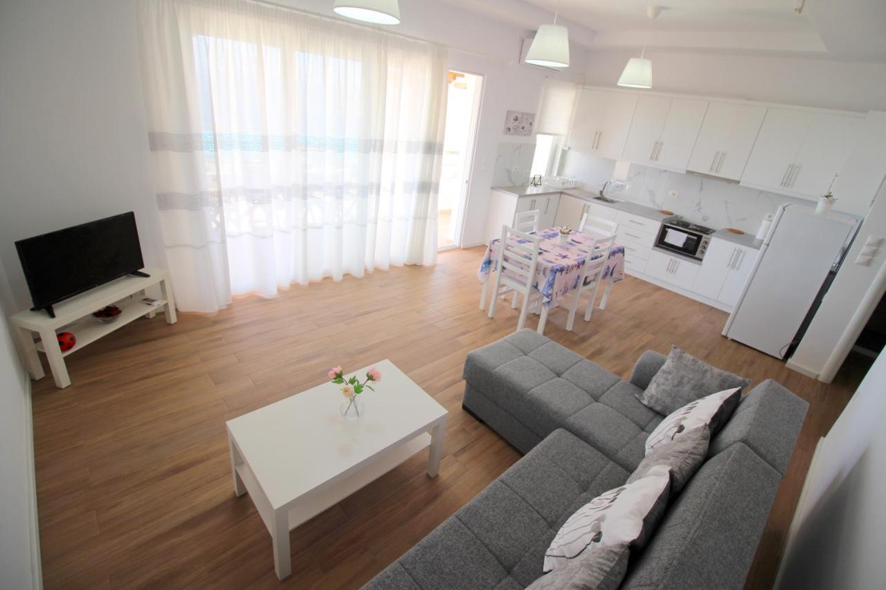 Nefeli Apartments Саранда Екстер'єр фото
