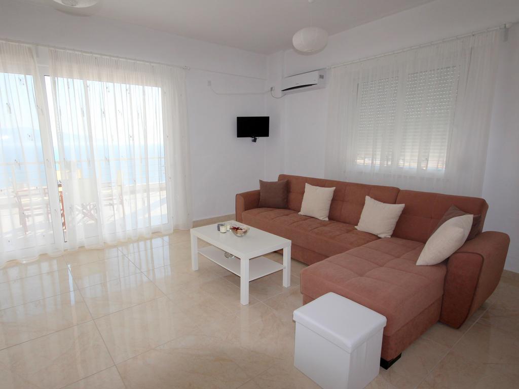 Nefeli Apartments Саранда Екстер'єр фото