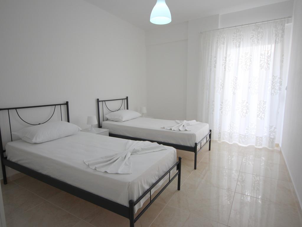 Nefeli Apartments Саранда Екстер'єр фото