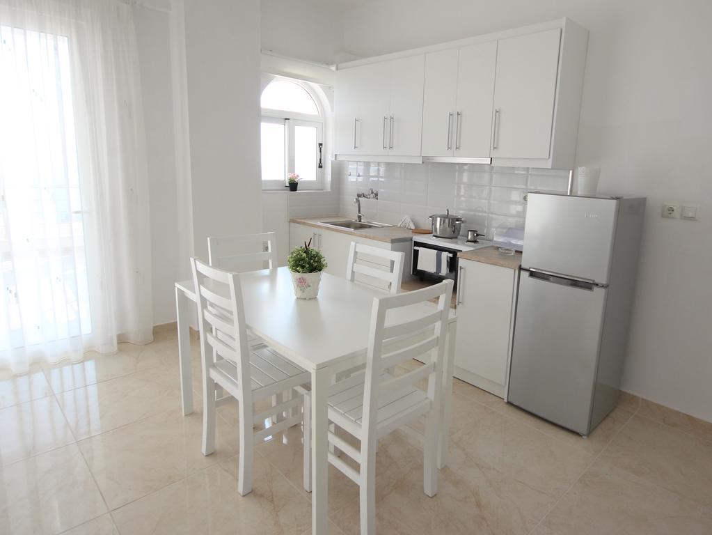 Nefeli Apartments Саранда Екстер'єр фото