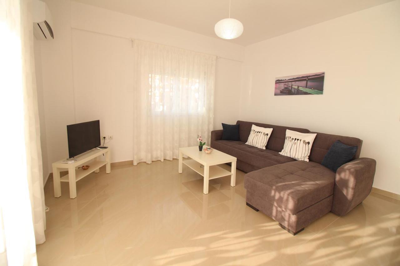 Nefeli Apartments Саранда Екстер'єр фото