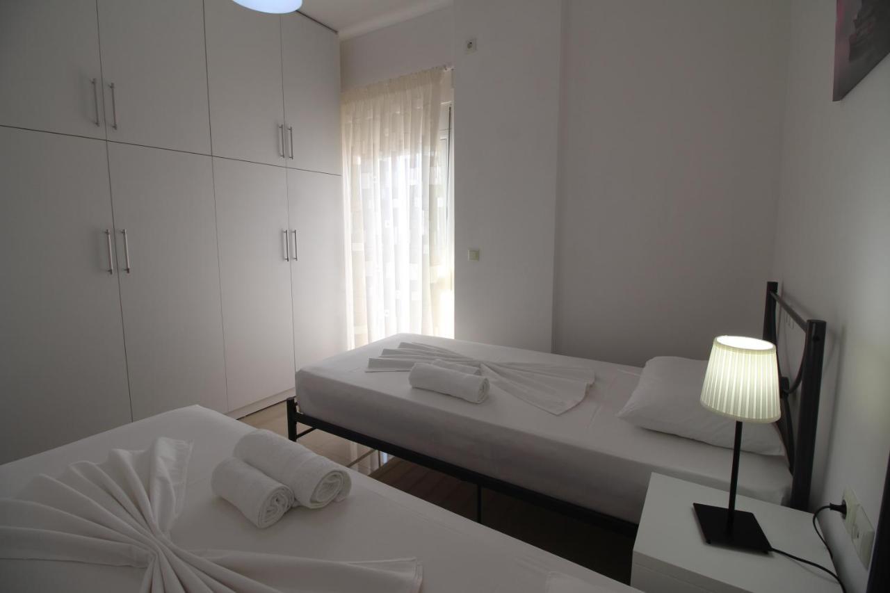Nefeli Apartments Саранда Екстер'єр фото